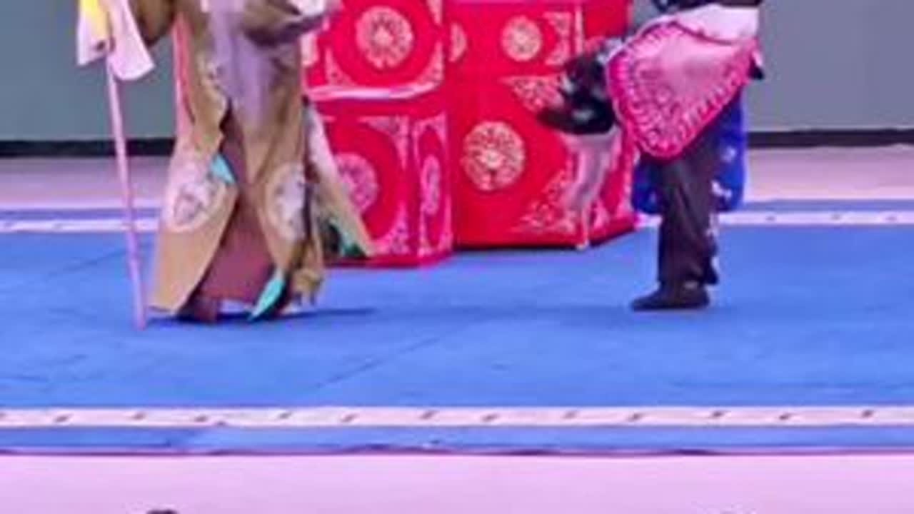 安万韩城演出精彩大戏《大升官》，演技演技大对决#给安万剧院点赞 #秦腔抖起来