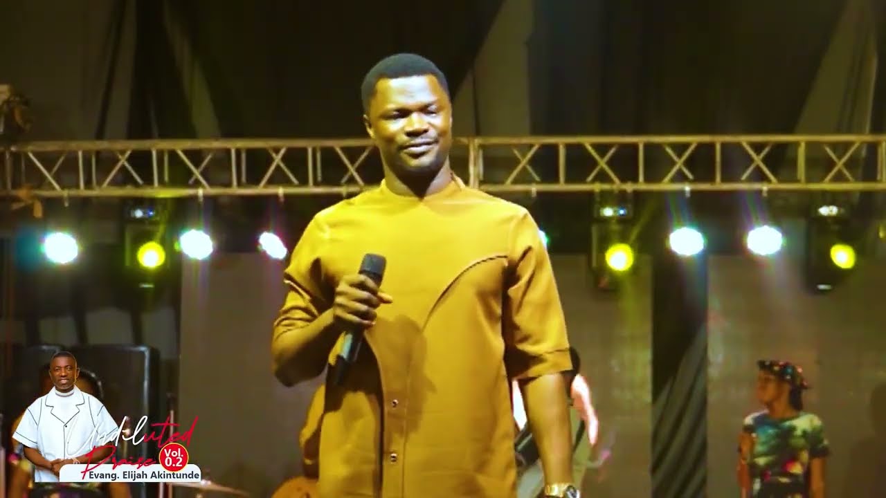 TOLUWANISINGS AT IYIN PONBELE | ELIJAH AKINTUNDE 