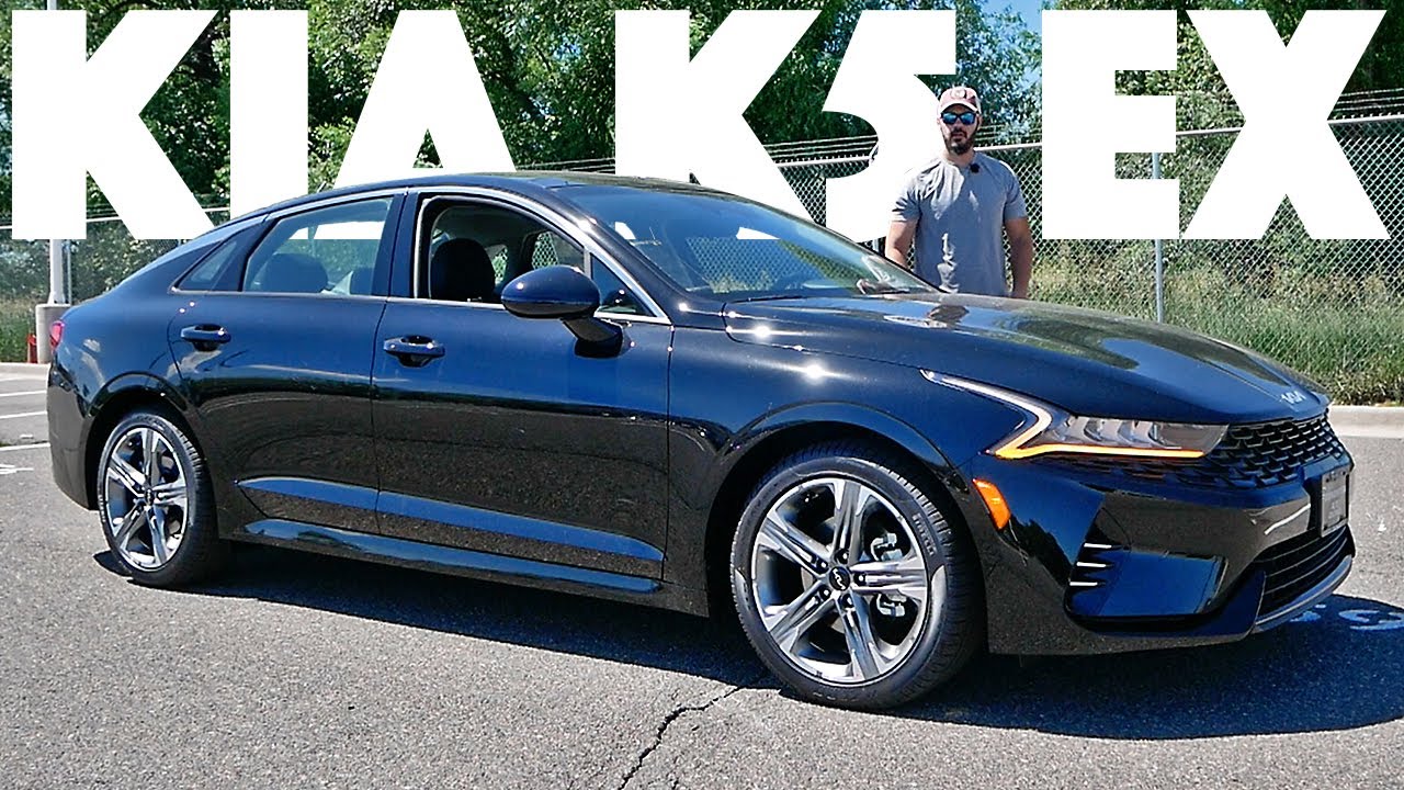 2023 Kia K5 EX - Inspired by shark skin and heartbeats