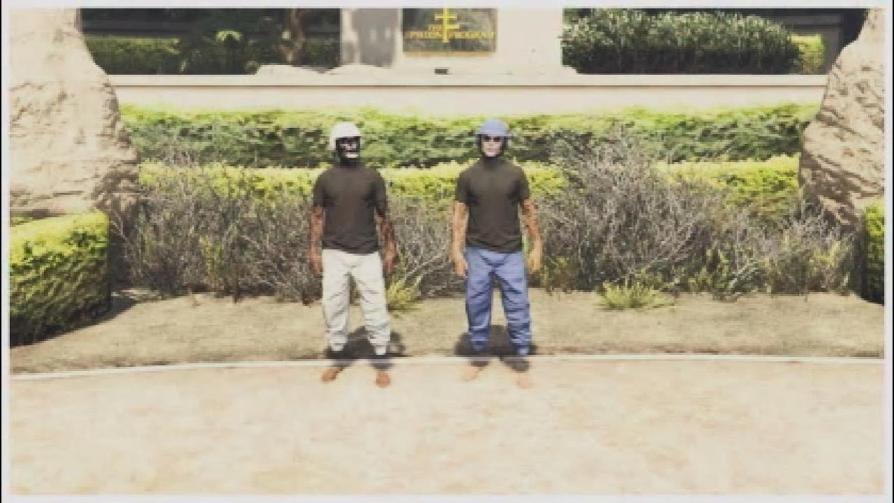 HOW TO GET WHITE AND BLUE JOGGERS WITH HELMETS NO BEFF OR TRANSFER
