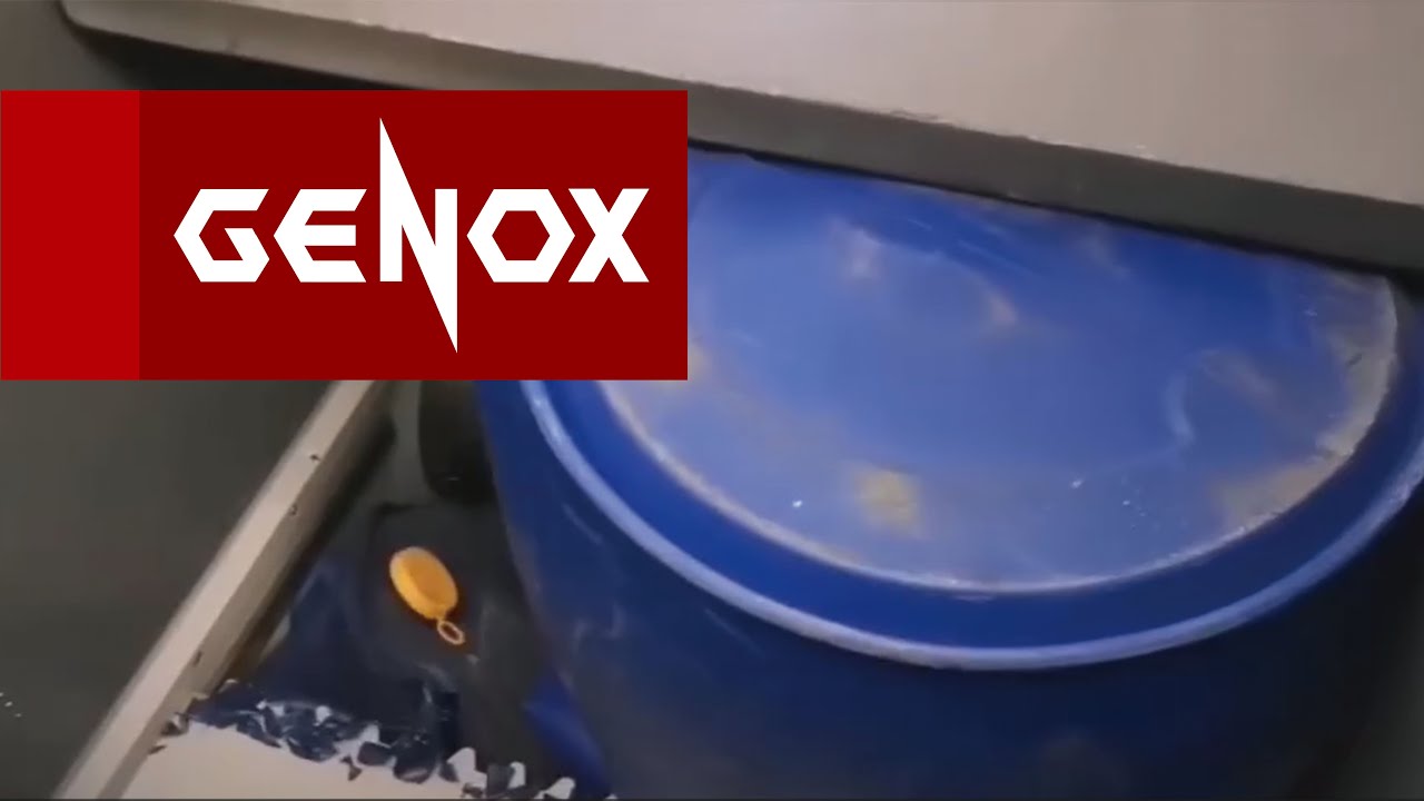 Single Shaft Shredder for Blue Plastic Barrel | V series - Genox Recycling Tech