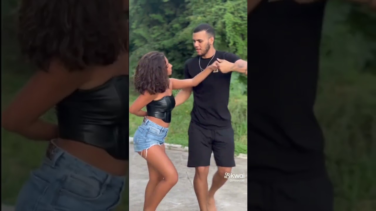 ELA KIKA DIFERENTE