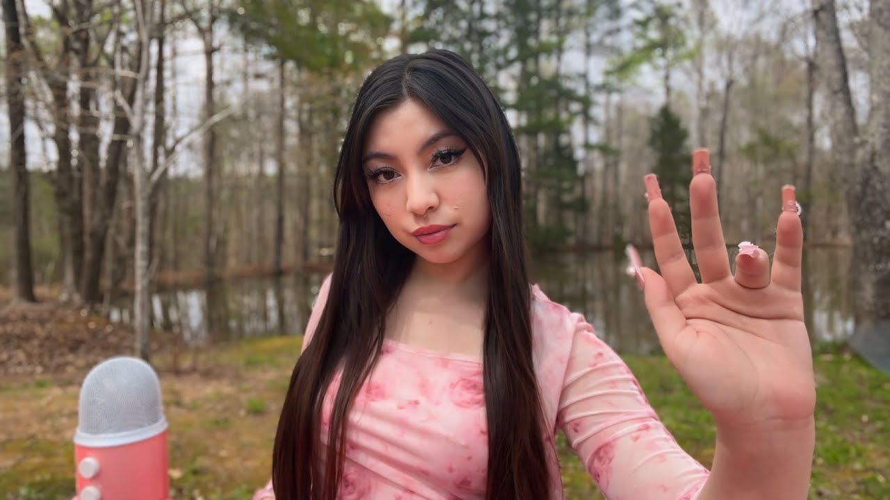 ASMR by the Pond ~ Visually Pleasing Hand Movements🤚