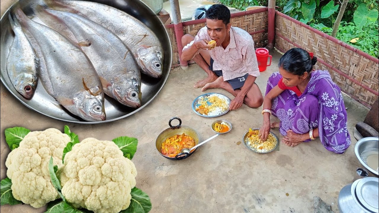 RIVER FOLI FISH CURRY । Village Fish Recipe With Couliflower Cooking And Eating । Our Mother And Son