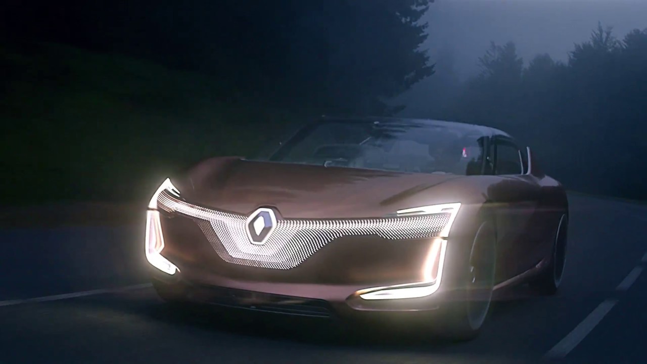 Inside Renault SYMBIOZ - Autonomous drivring | Renault