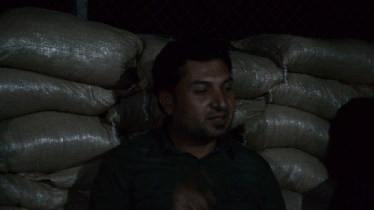 السيد ناجي المرياني وهو يعظ ويذكر ناهيك عما يحملة قلبه الطيب