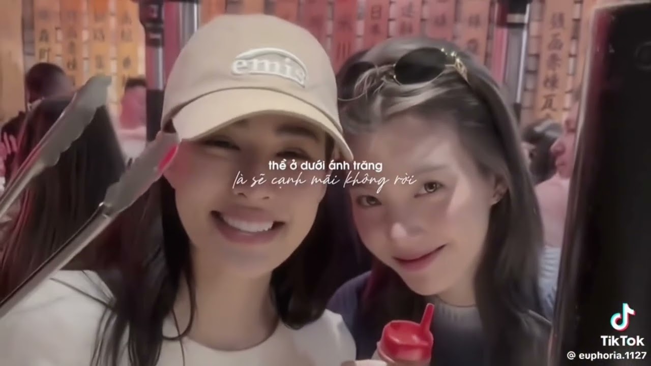Các video Tik Tok tổng hợp về các couple GL/BL Thái Lan 