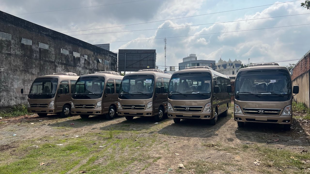 Couty E5 2026 xe sẵn giao ngay 0918chín2chín696 #xetaihyundai #xehyundai #29chỗ #xedulich 