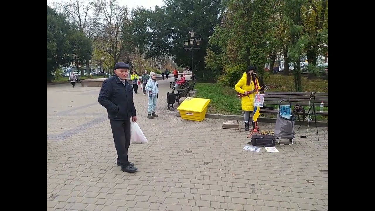 Місто Тернопіль в осени 2023