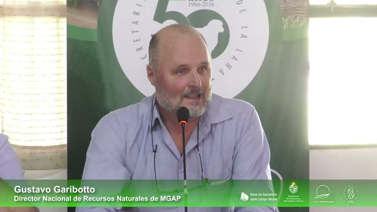 Mesa de autoridades: Director Nacional de Recursos Naturales de MGAP Gustavo Garibotto