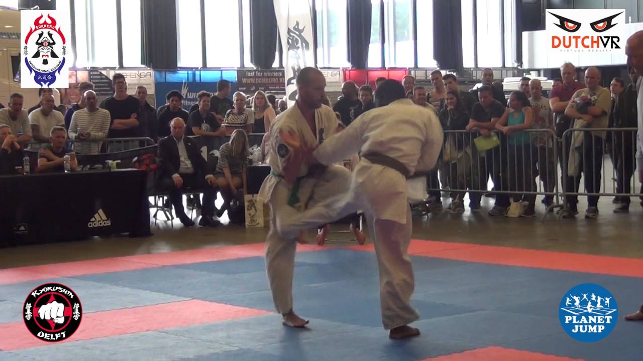 2016 05 21 NK Kyokushin  mat 2  fight 12