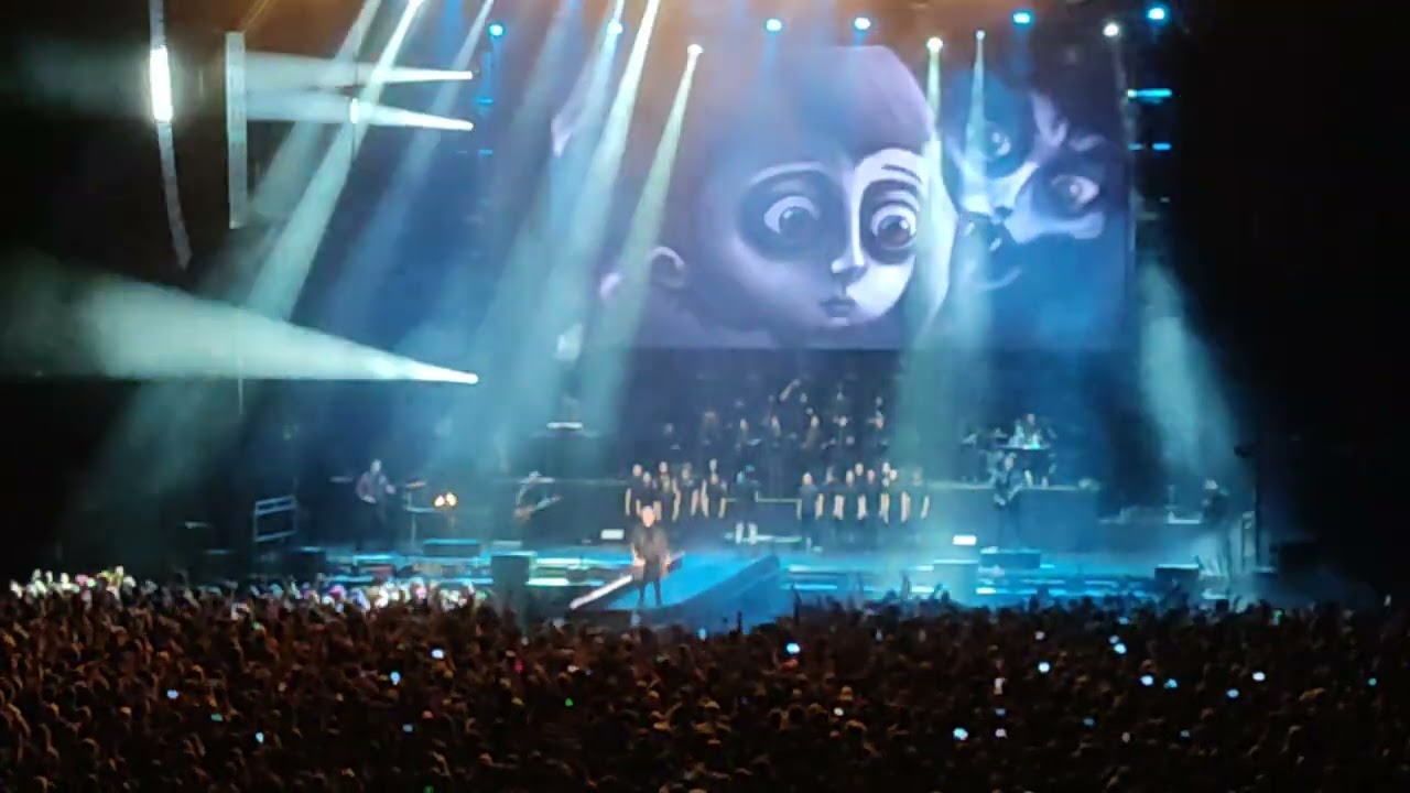 Saurom concierto Madrid 21-03-2025(Movistar arena)palacio de los deportes gira el principito+7000pax