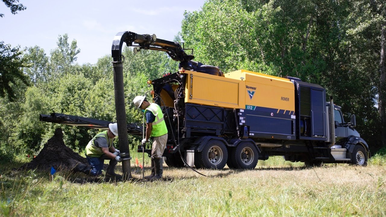 Vermeer XR2 vacuum excavator combines soft dig with on-site separation