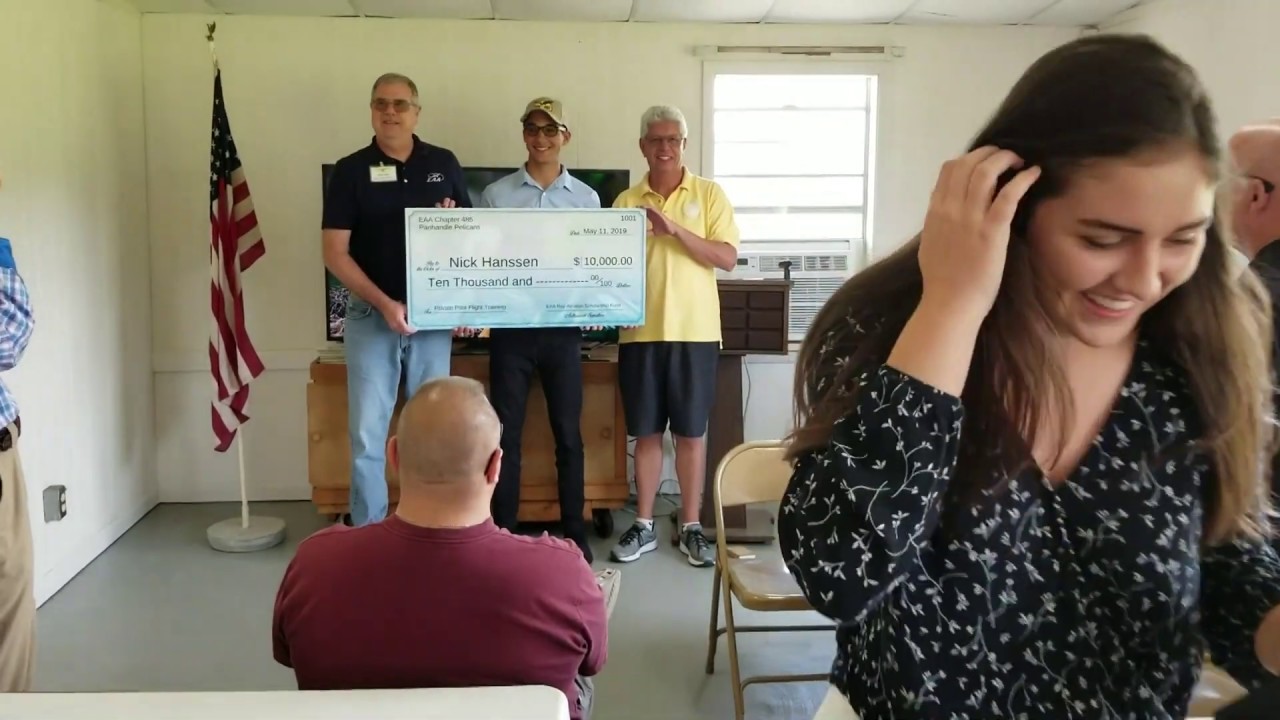 Nick Hanssen recieving the $10,000.00 Ray Aviation Scholarship award.