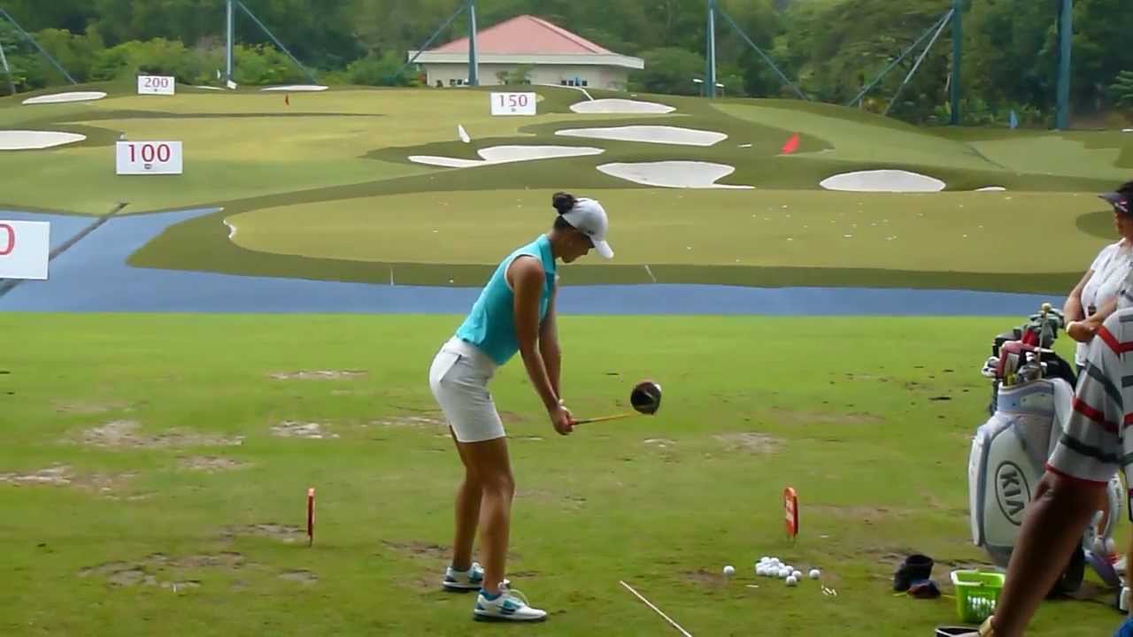 [HD] Michelle Wie on driving range at 2013 Sime Darby LPGA - Malaysia