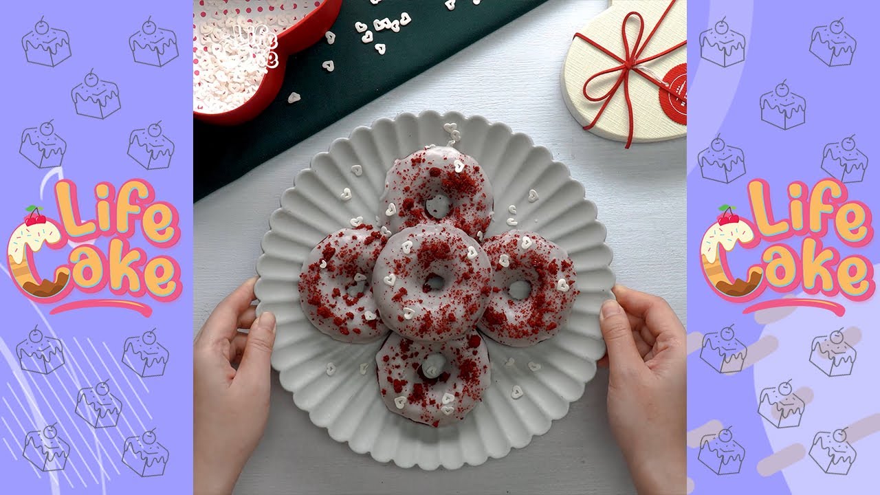 How To Make Amazing Red Velvet Donuts At Home | Life Cake
