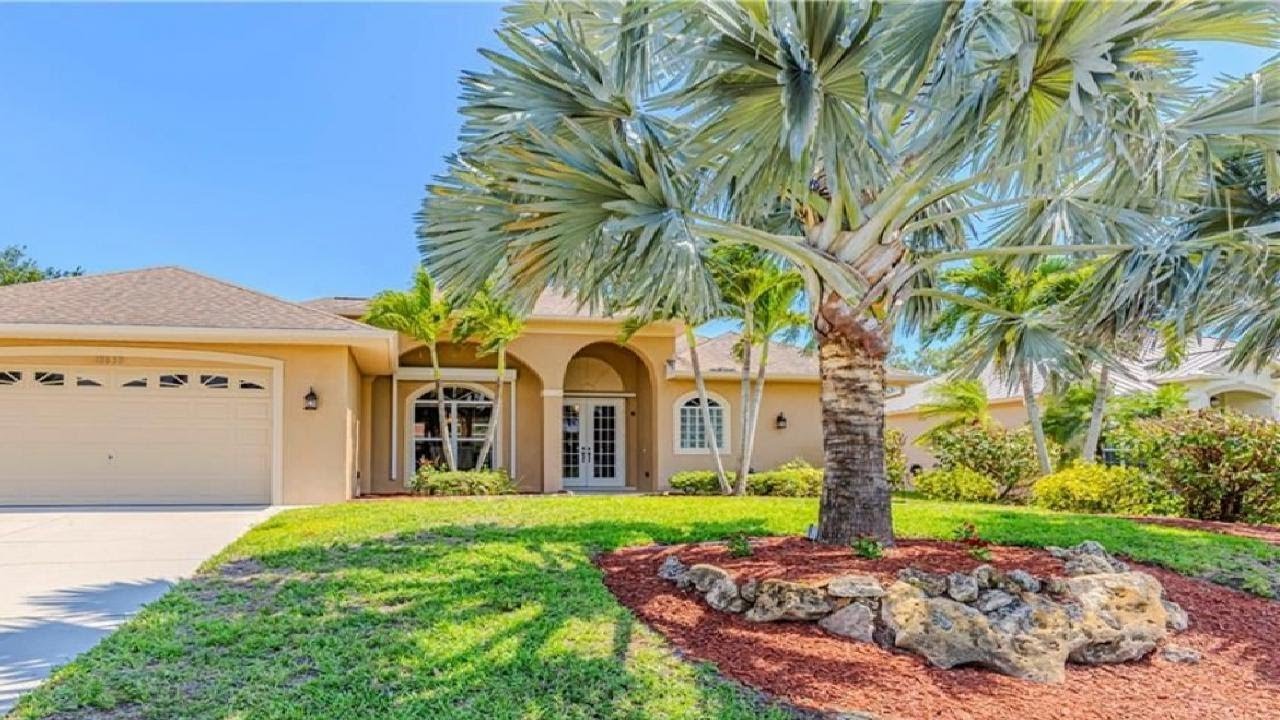 Bonita Springs Florida Homes and Real Estate for Sale by Steven Chase