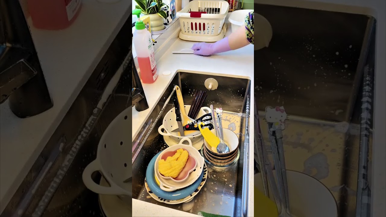 Grandma's Praise: Family Dishes Clean Without Detergent