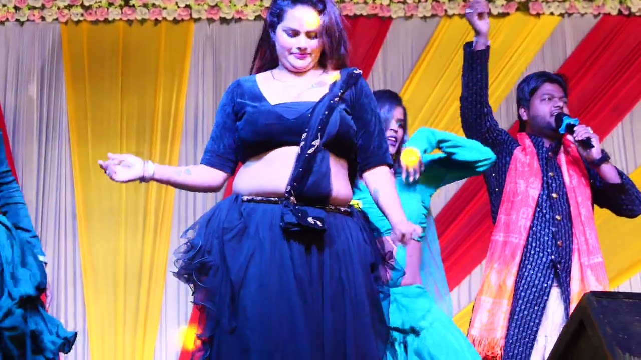 Tendua me dhamkedar stage programme #singer prince aarya#singing#stage programme
