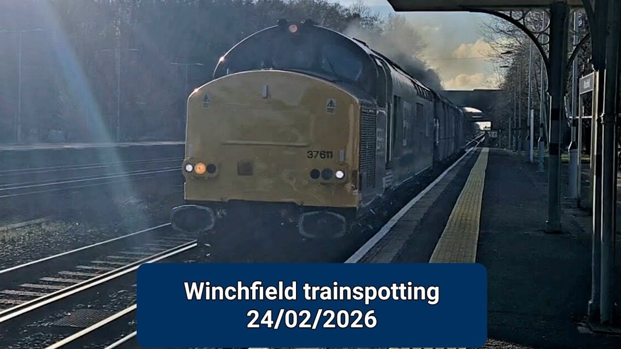 Winchfield trainspotting 24th February 2026 with Class 37s no. 37611 and 37423 #trainspotting #train