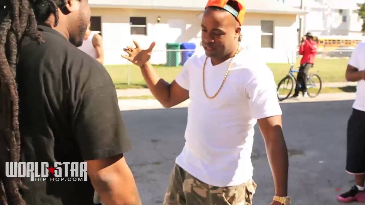 Yo Gotti - Buy Out (Official Music)