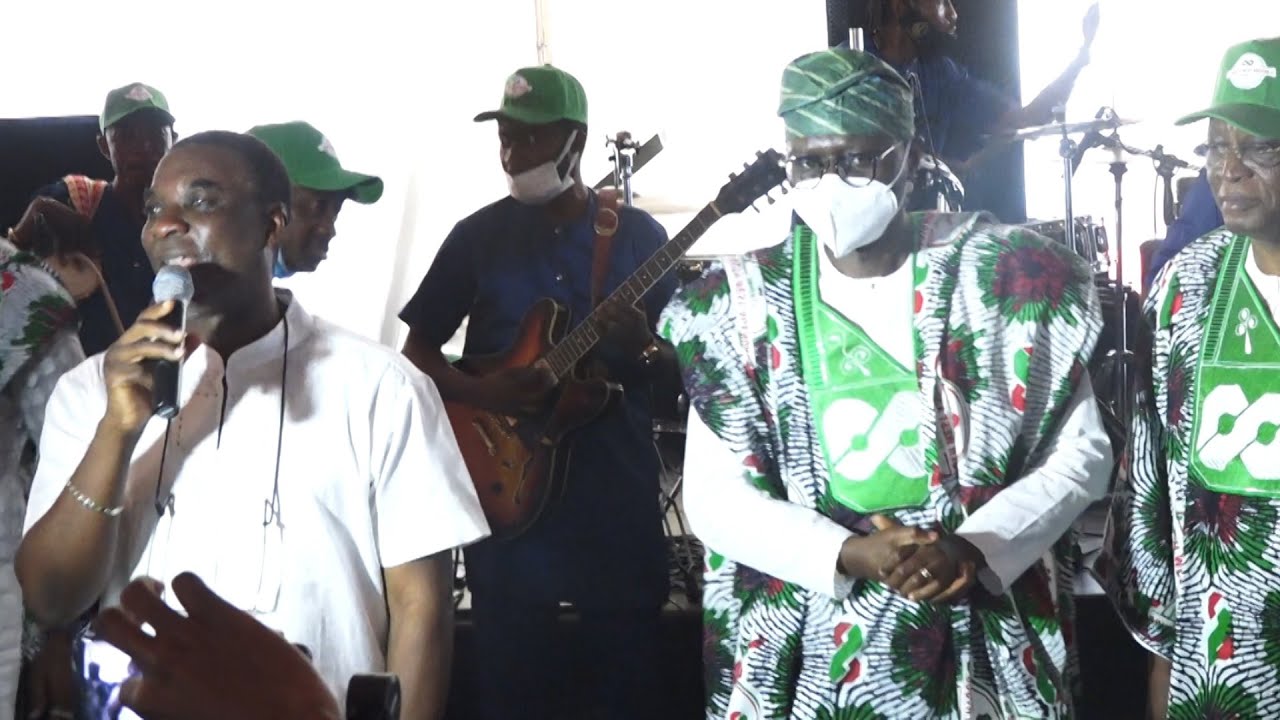 GOV.SANWOOLU JOIN K1 DE ULTIMATE ON STAGE TO APOLOGIZE FOR SUPPORT TINUBU 2023 PRESIDENTIAL ELECTION