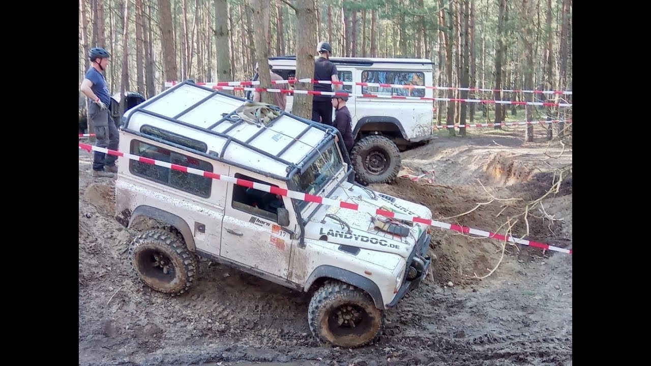 Landrover Defender 2x Peckfitz Winch-Challenge CNC 07.04.2018