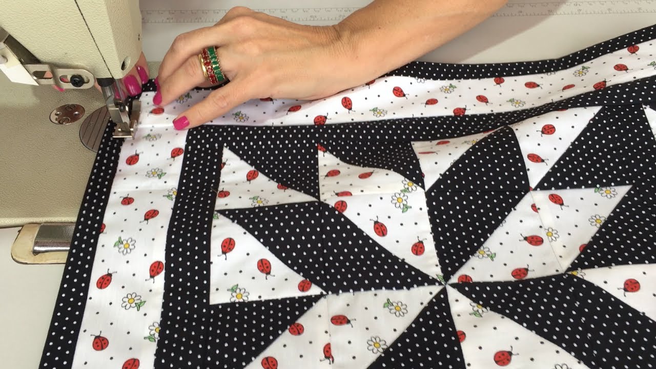 Belíssimo TAPETE de RETALHOS Fácil de COSTURAR em PATCHWORK