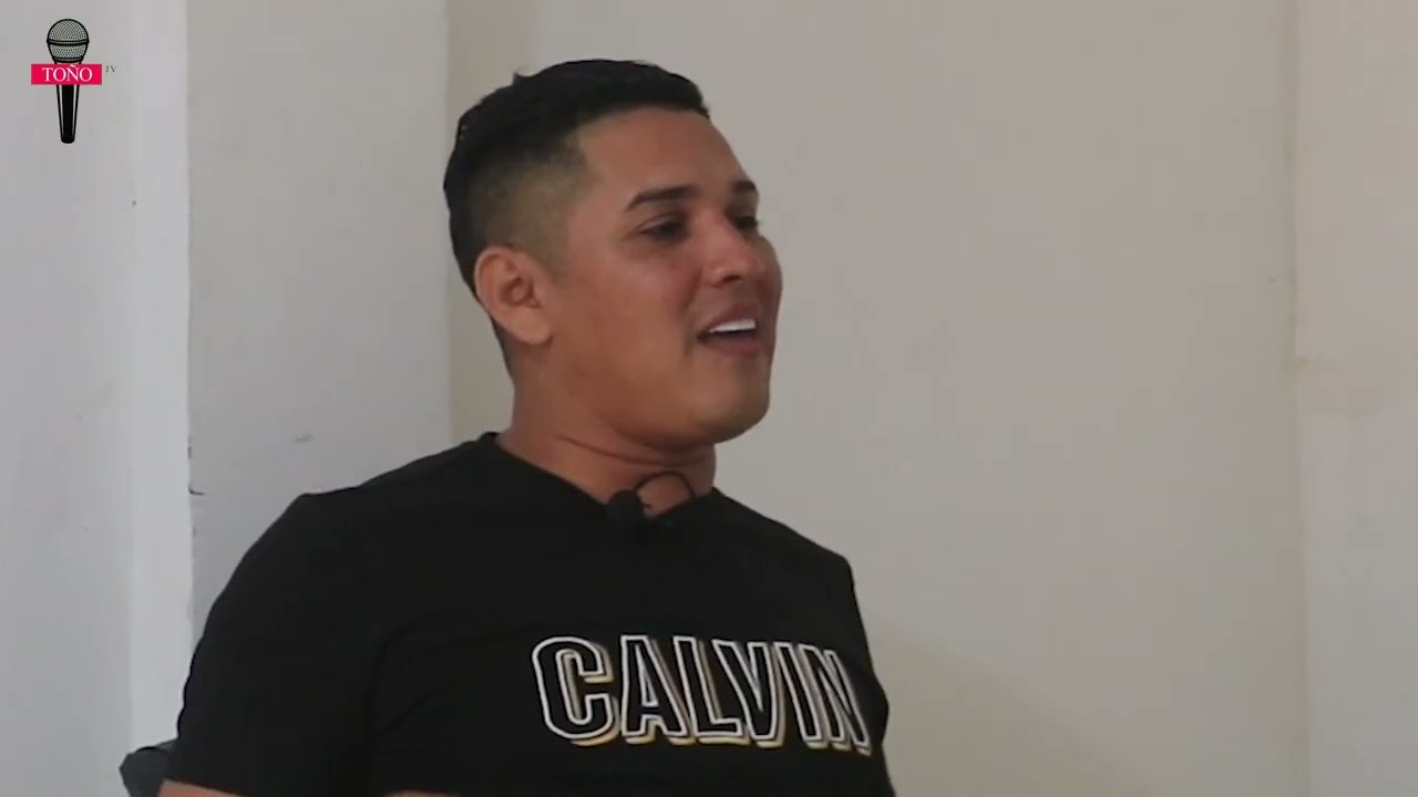 broma a linda luchi, el influencer samario cascó al entrevistador loco