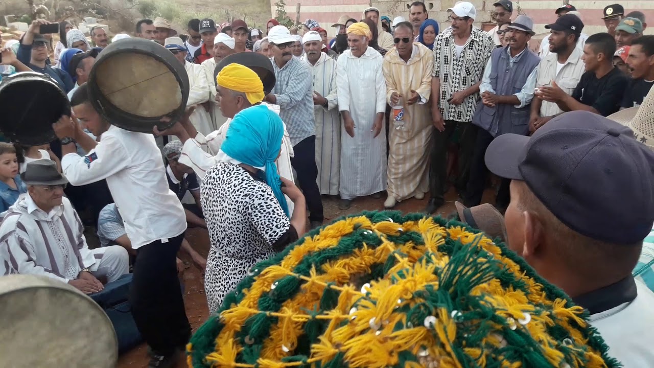 أيت يادين