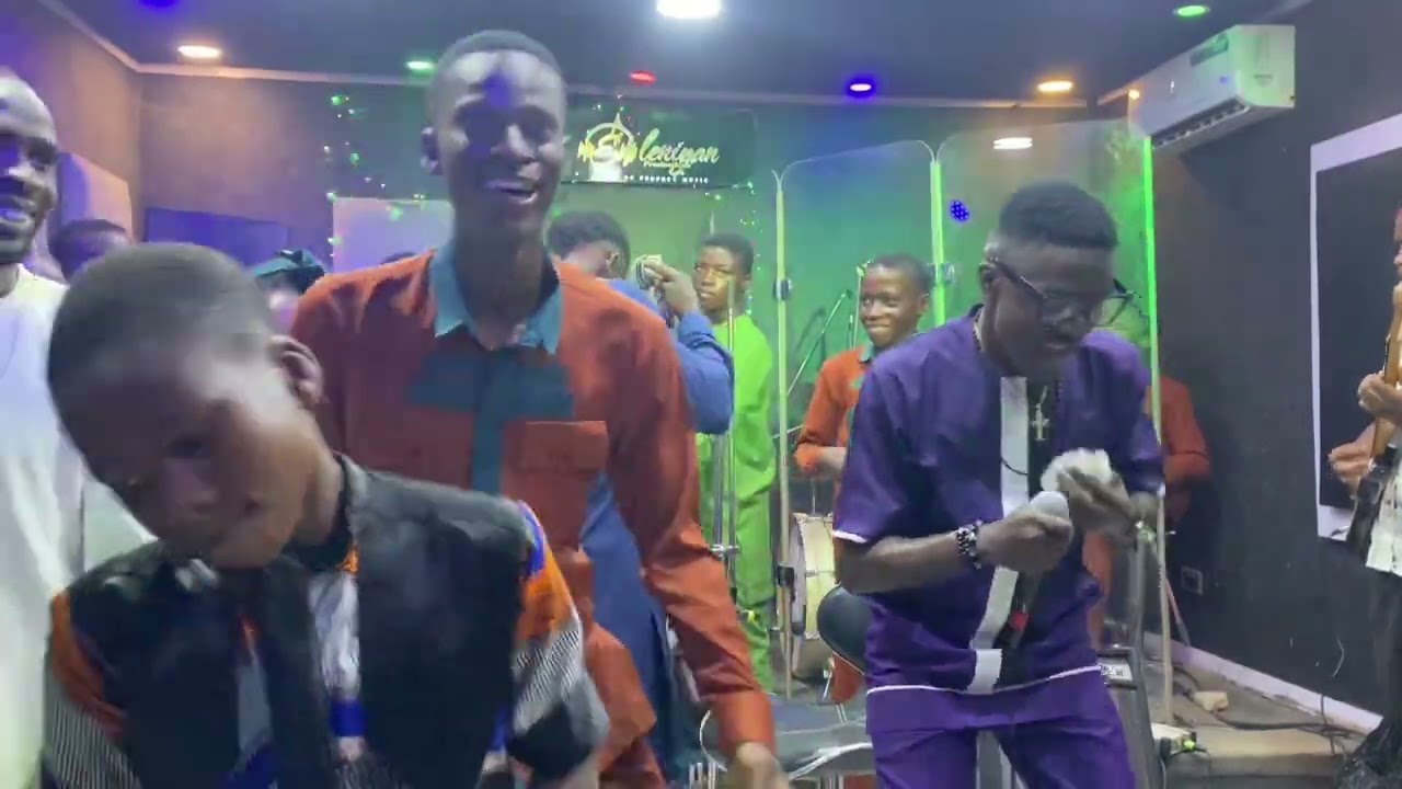 SING UNTO THE LORD A NEW SONG 🎙️🎙️