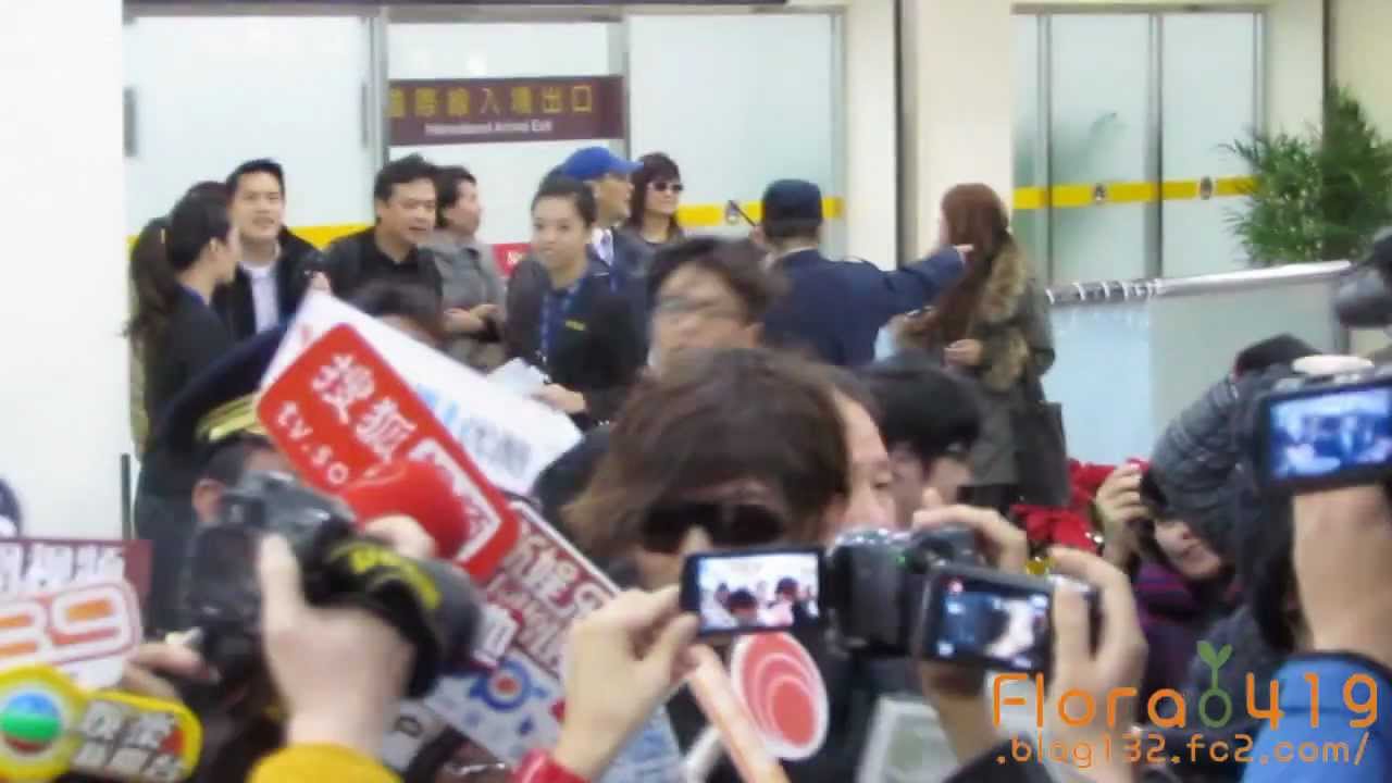 111210 東方神起 松山機場接機