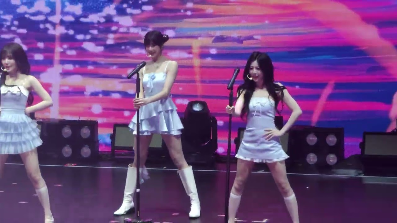 260228 tripleS - CRY Baby @ ＜My Secret New Zone＞ in Taipei