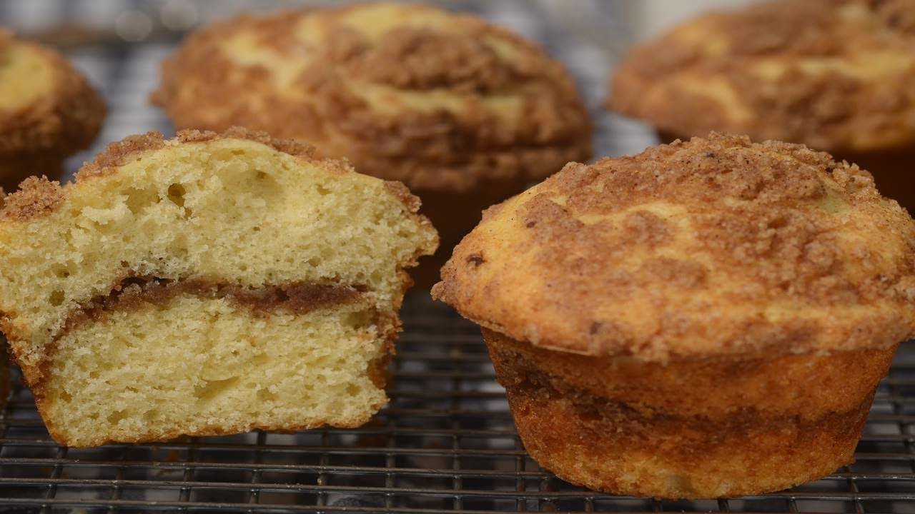 Coffee Cake Muffins Recipe Demonstration - Joyofbaking.com