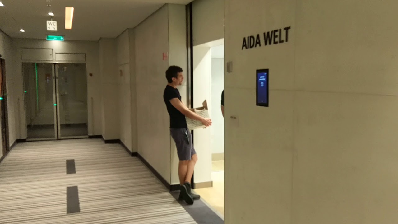 Schiffsrundgang AIDAnova