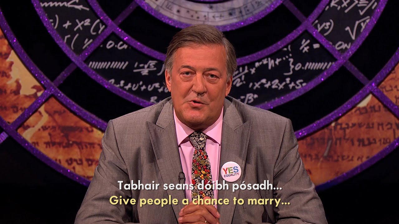 Stand Ups For Yes (with Stephen Fry ag caint as Gaeilge) 
