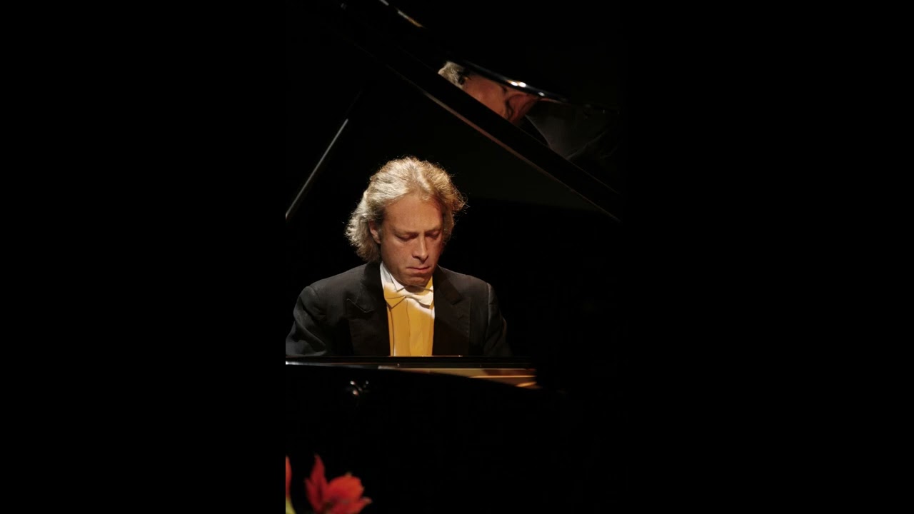 Loving Chopin... Trois Nocturnes op. 9 - Paolo Restani, piano