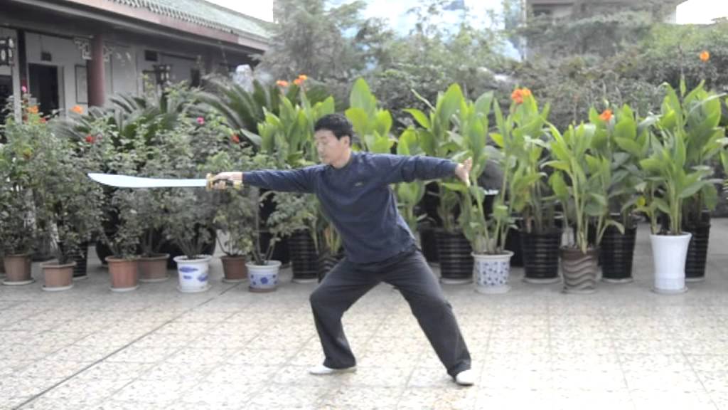 Master Zhou Zhong Fu. Taijidao style Wu. Shanghai