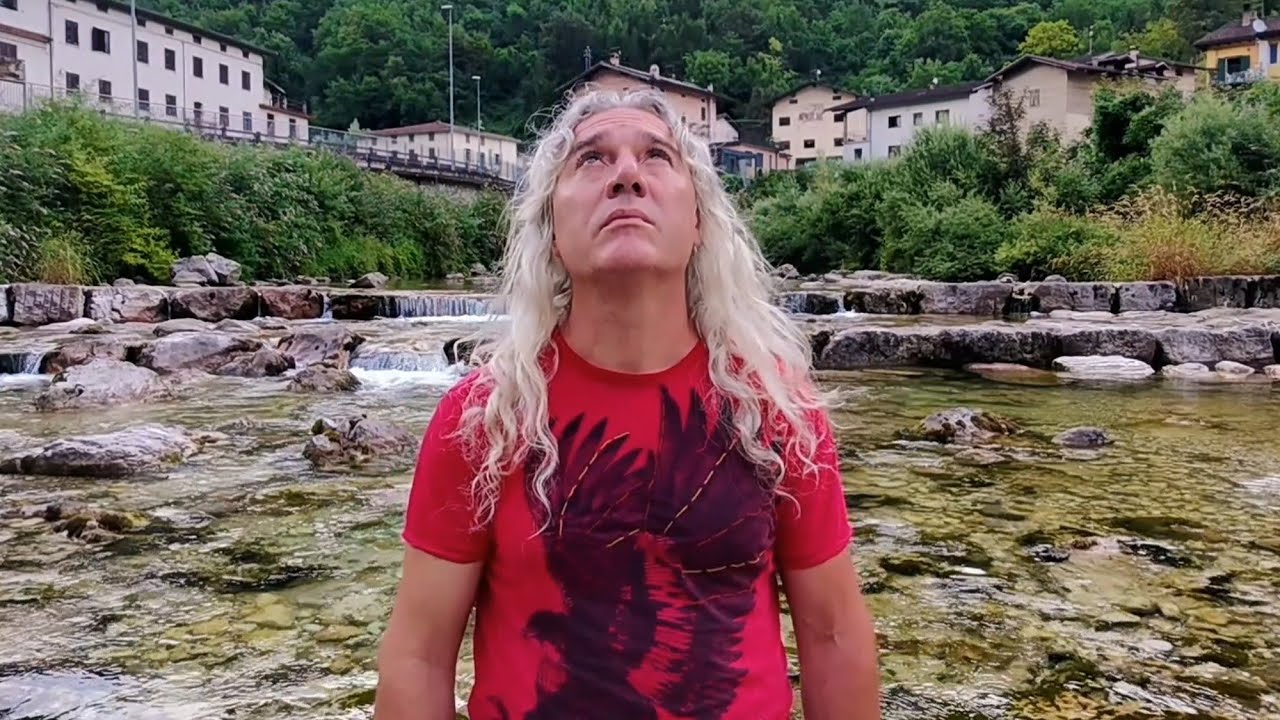 OLTRE IL CONFINE DEL MIO MONDO