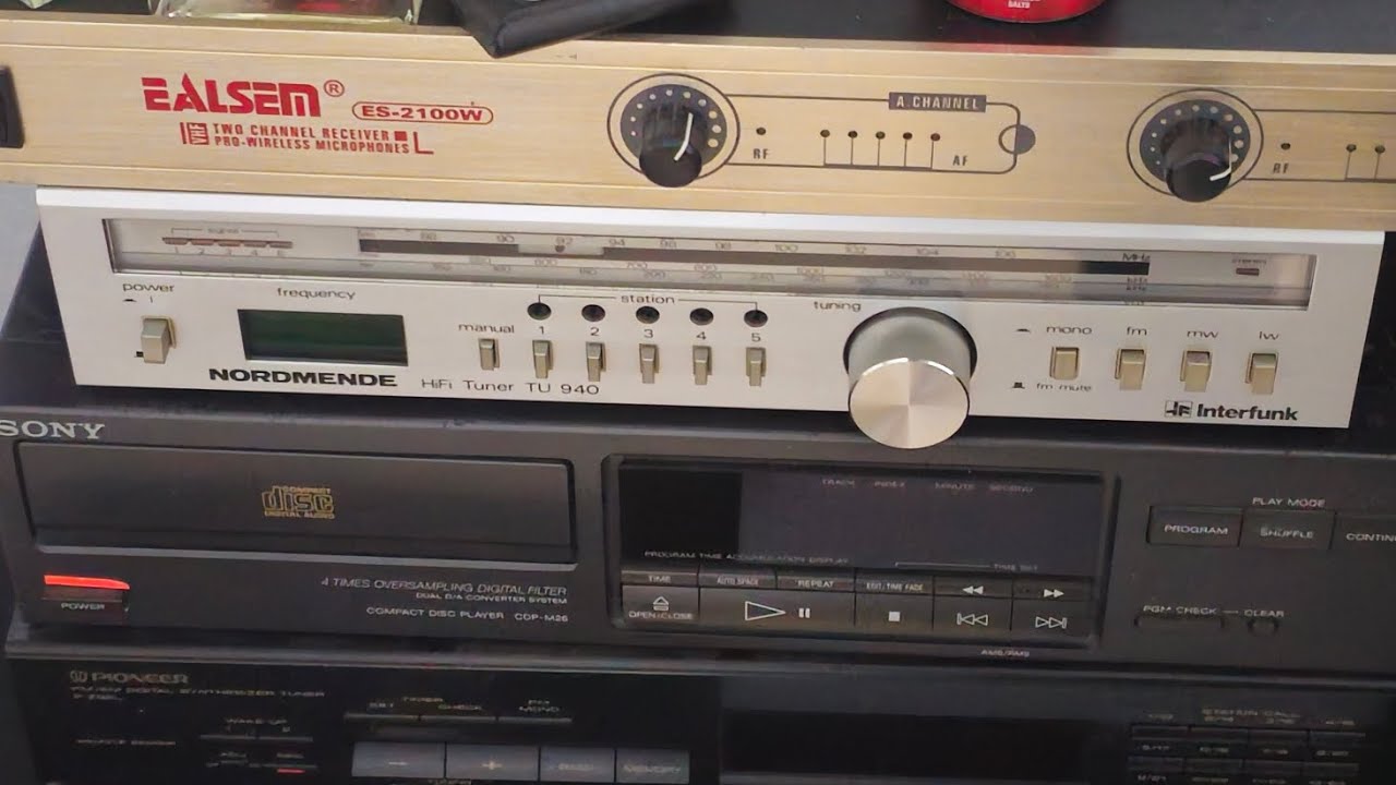 Vintage NORDMENDE HiFi Tuner TU940 interior 