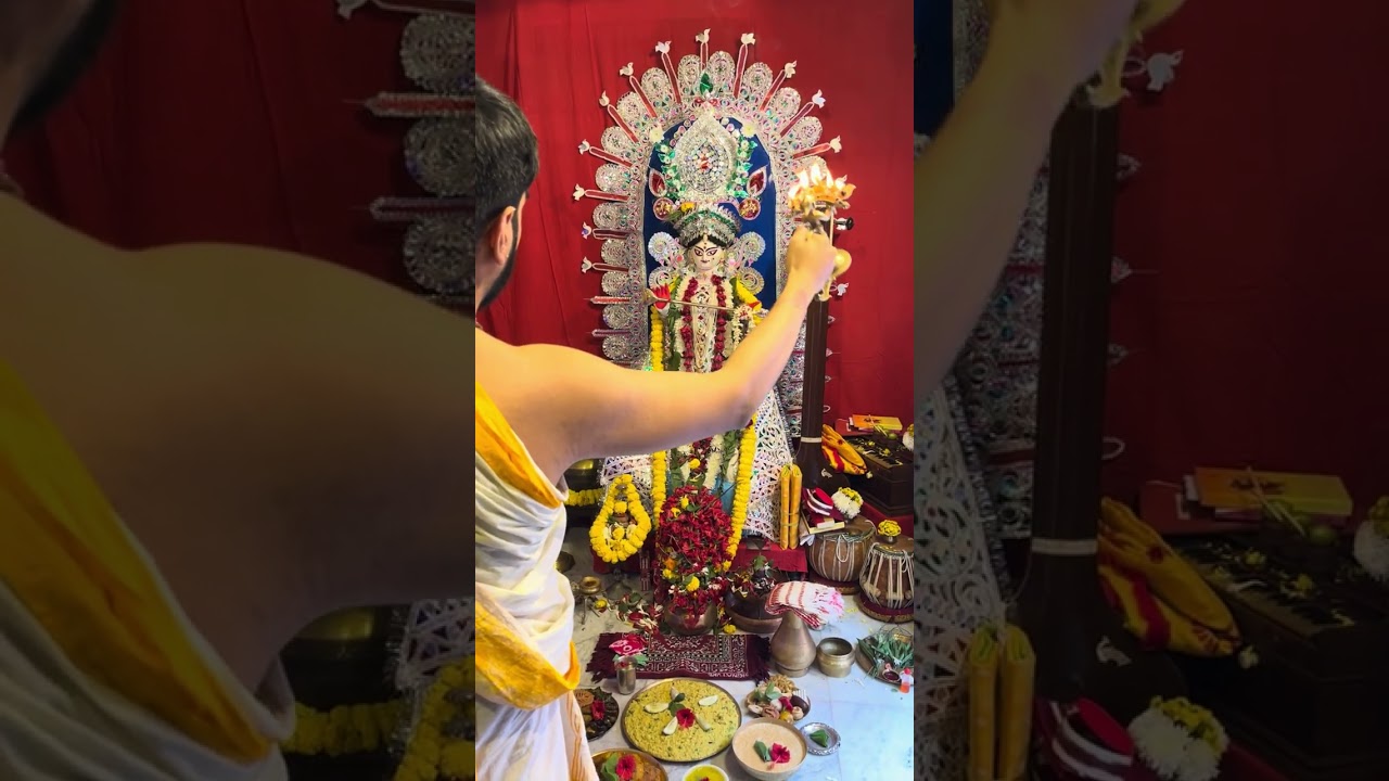 মায়ের মূর্তির পরিবর্তন ... কেমন লাগছে ? সরস্বতী পুজোর দিন মায়ের বিশেষ পুজোর কিছু মুহূর্ত রইলো আজকের 