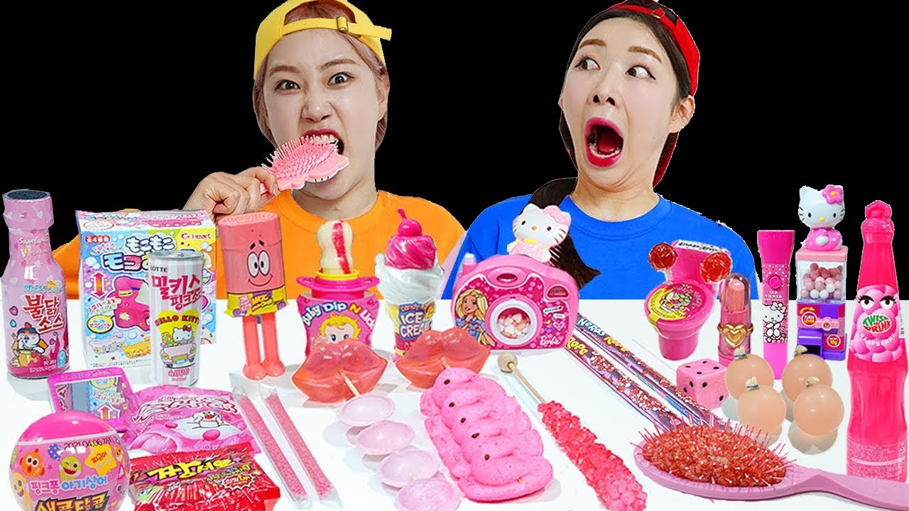 Pink One Color Food Mukbang 보람이와 탕이의 핑크색 음식 먹방 Boram Yummy [보람 야미]