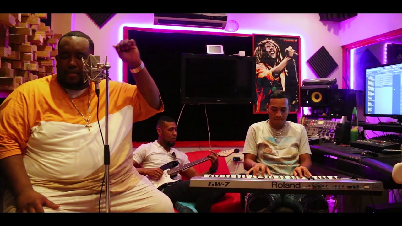 Me Acusan - Live  Original Fat x Codigo Kirkao x Chamo White pony