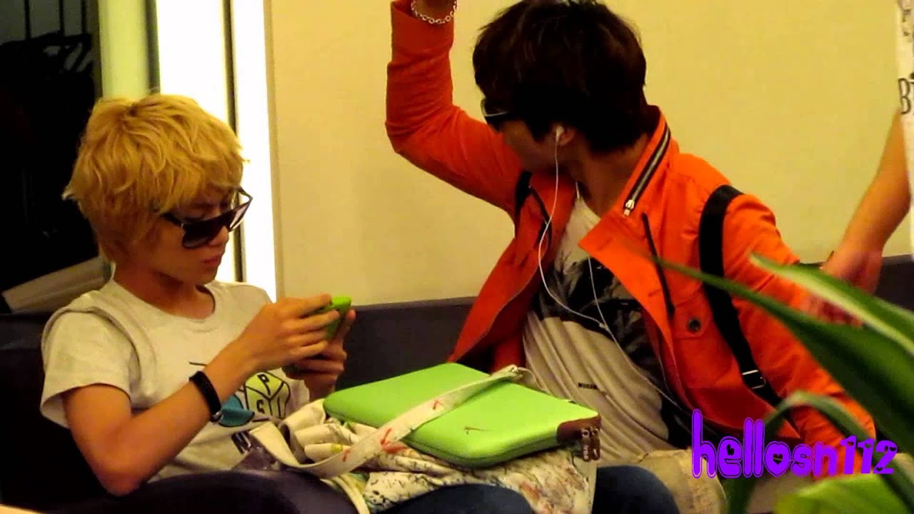 110910 SHINee @ Singapore Changi International Airport