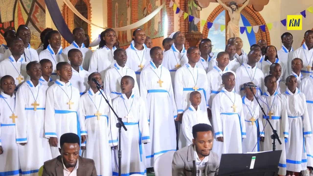 Korali pueri Cantores Kabgayi nabo ntibasigaye mu gitaramo cyiswe Jubilate Concert mu majwi atangaje
