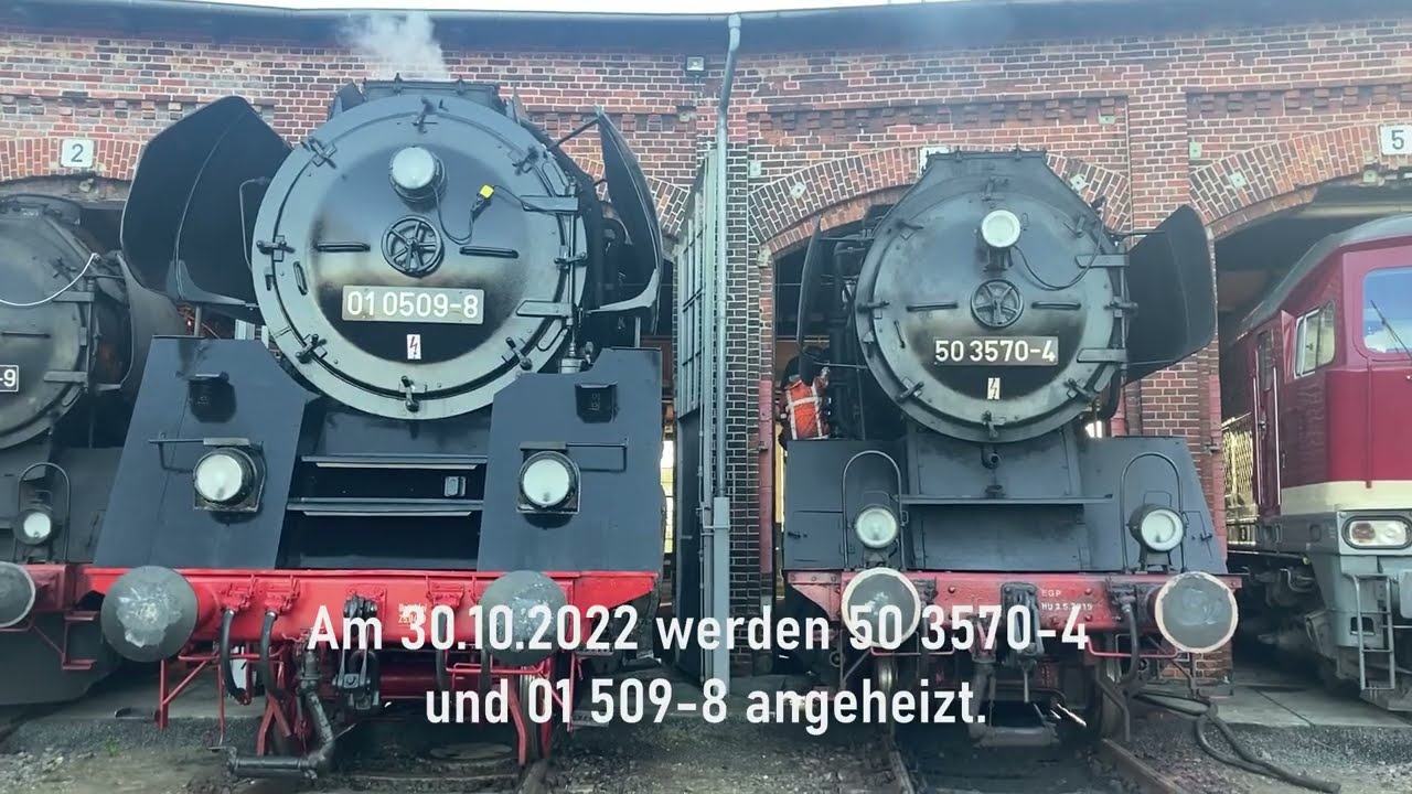 Ölgefeuerte Schnellzug-Dampflok 01 509-8 wird im Historischen Lokschuppen Wittenberge angedampft!