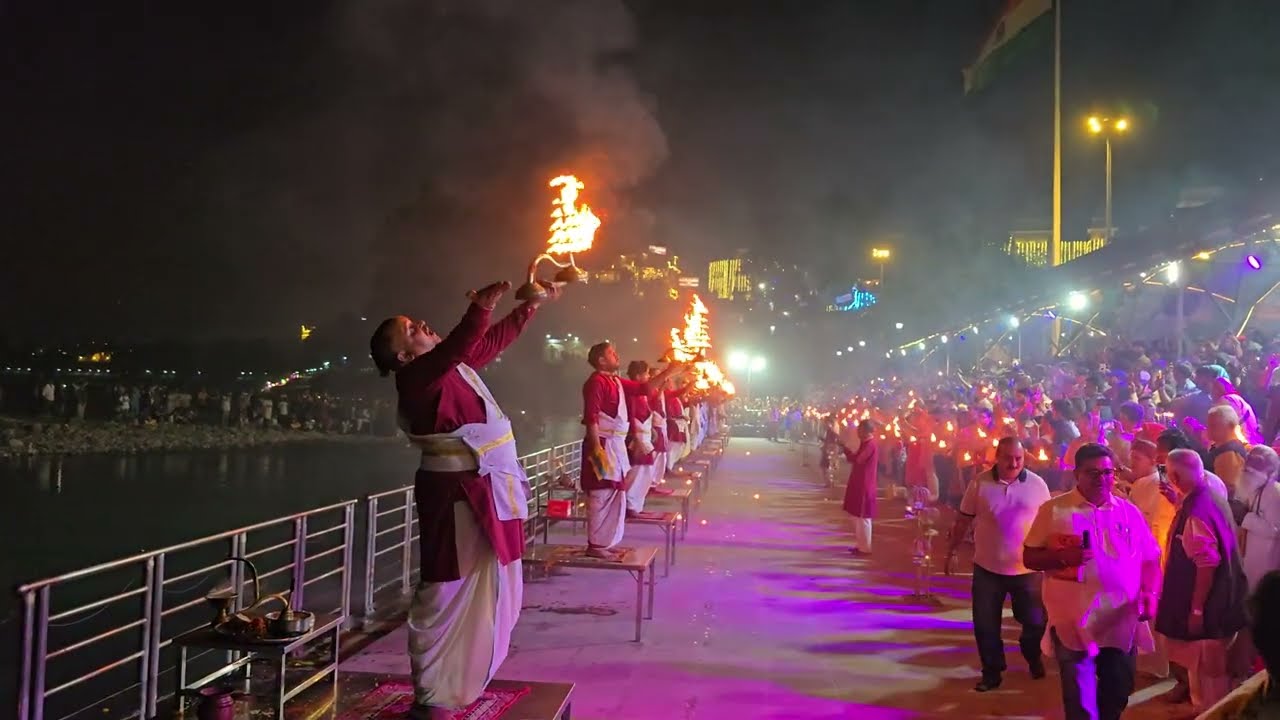 Ganga Aarti, Triveni Ghat, Rishikesh, Haridwar, Uttarakhand