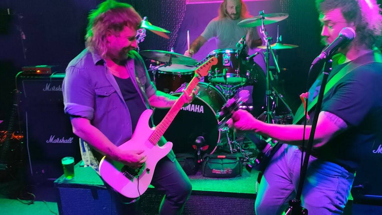 Antipope S.B.C and Nocturnal - Live at The Duke of Enmore