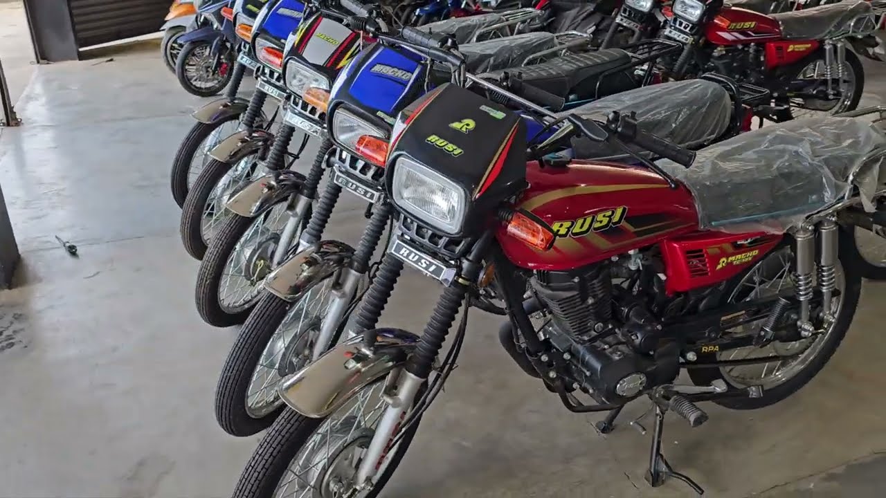 Rusi Macho 125cc | Walkaround with Different Colors