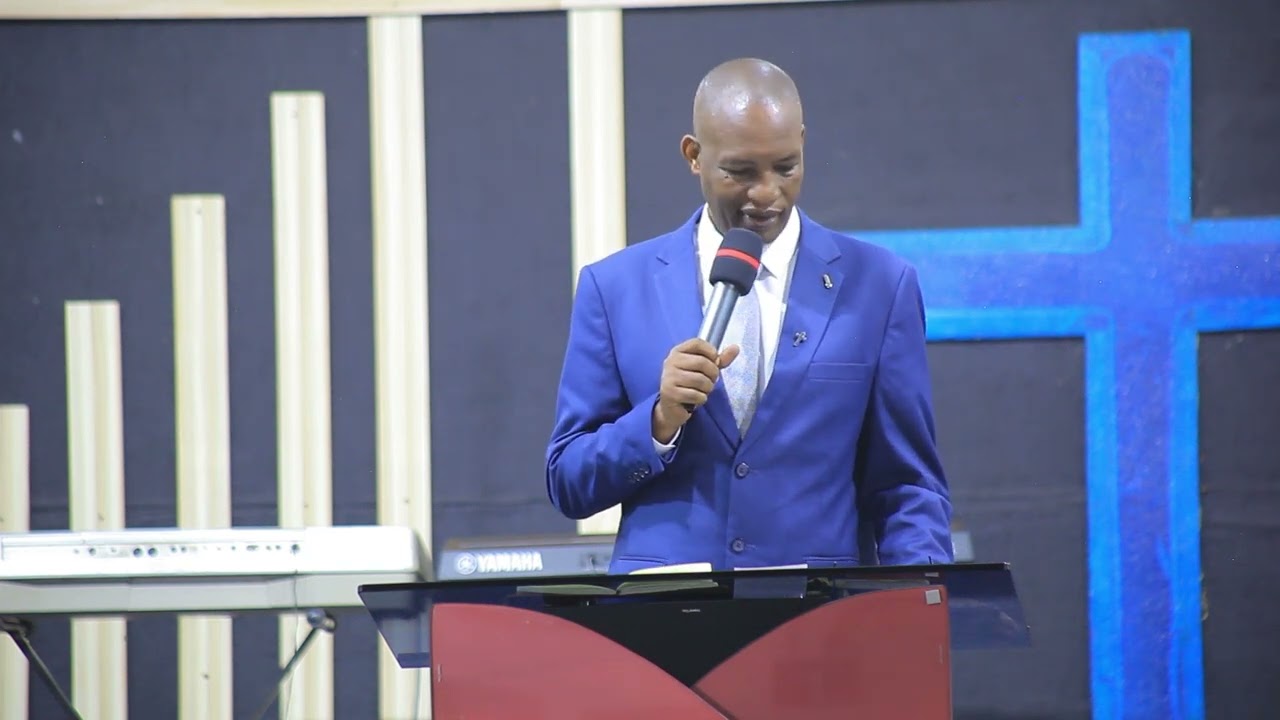Rev Binyonyo Jeremiah Adusobanuriye Akamaro Ka Mwuka WERA Uyu Munsi kuri Pantecote  Nziza!